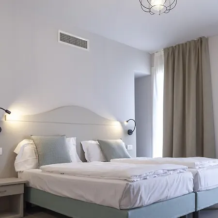 Hotel Epoche Zanella 1889 Torbole Sul Garda